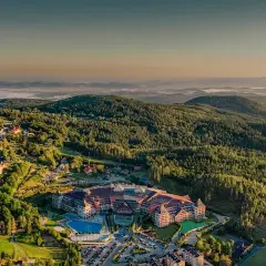 Hotel Gołębiewski Karpacz - Kiedy powstał i jakie miał trudności?