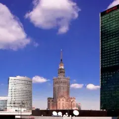 Ile pięter ma hotel Marriott w Warszawie? Zaskakujące fakty i widoki