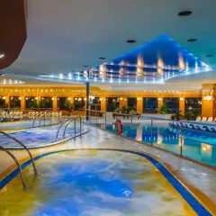 Hotel Gołębiewski Mikołajki - historia powstania i rozwój atrakcji