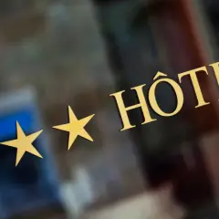 Kto przyznaje gwiazdki hotelom i jak wygląda ten proces?