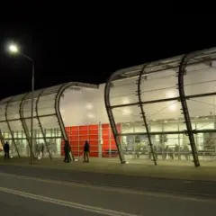 Ile kosztowało lotnisko w Radomiu? Zaskakujące wydatki i źródła finansowania
