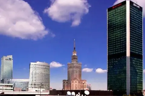 Ile pięter ma hotel Marriott w Warszawie? Zaskakujące fakty i widoki