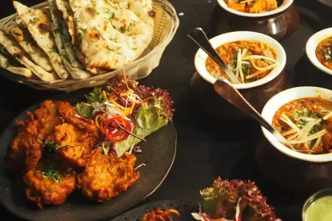 Gdzie zjeść w Chojnicach? Odkryj najlepsze restauracje w mieście