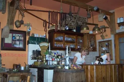 Gdzie zjeść w Kamiennej Górze? Sprawdź najlepsze restauracje!