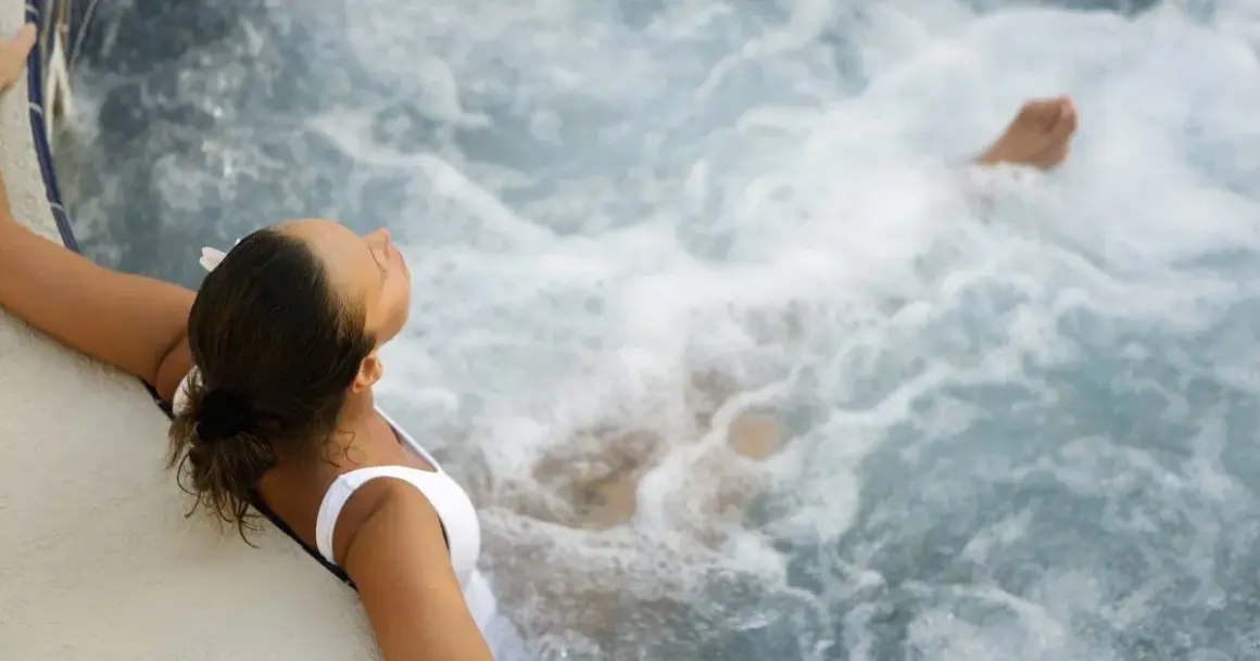 Jak korzystać z jacuzzi w hotelu: unikaj błędów i dbaj o bezpieczeństwo