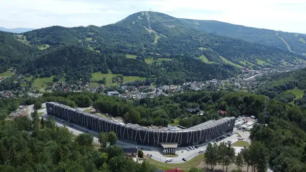 Nowy hotel Szczyrk kiedy otwarcie? Sprawdź datę i szczegóły!