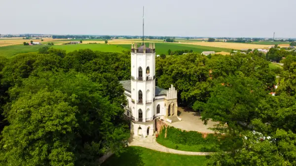 Opinogóra atrakcje: Odkryj najpiękniejsze miejsca i wydarzenia
